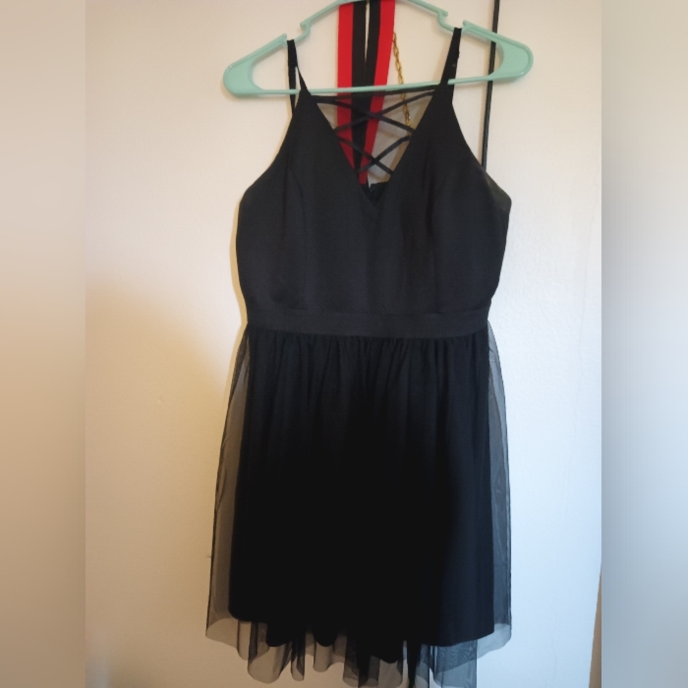Short black Lily Rose dress